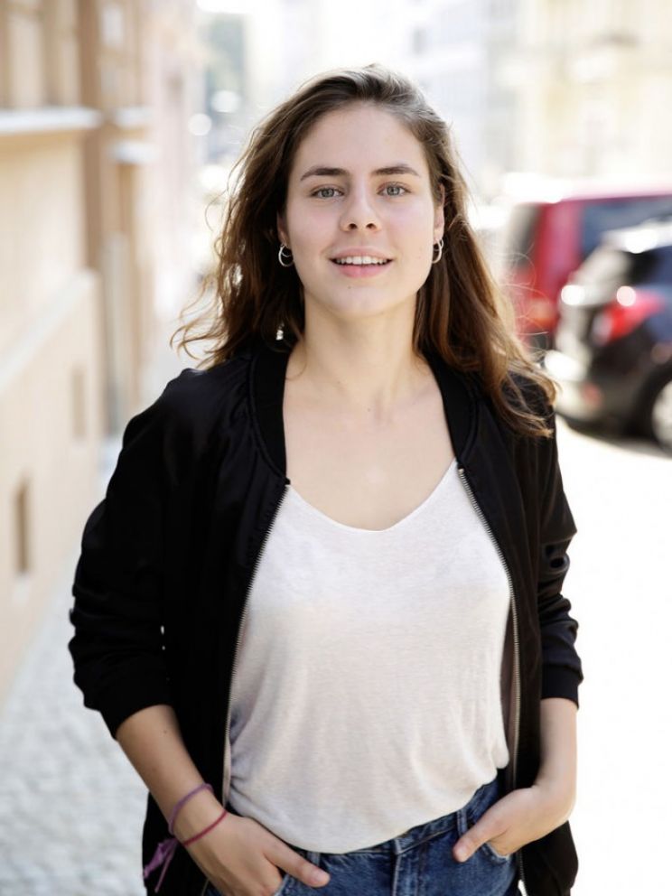 Lara Heller