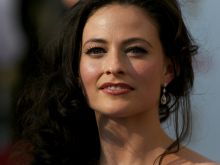 Lara Pulver