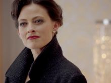 Lara Pulver