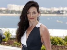 Lara Pulver