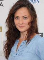 Lara Pulver