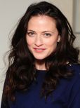 Lara Pulver