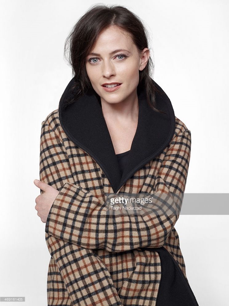 Lara Pulver