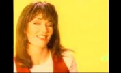 Lari White
