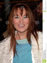 Lari White