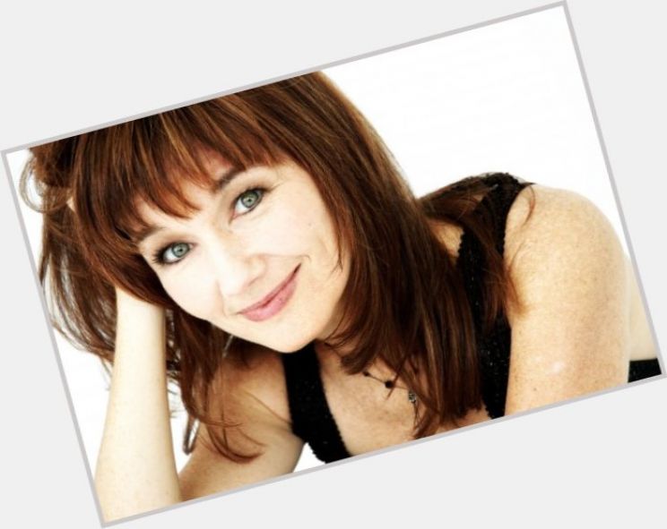 Lari White