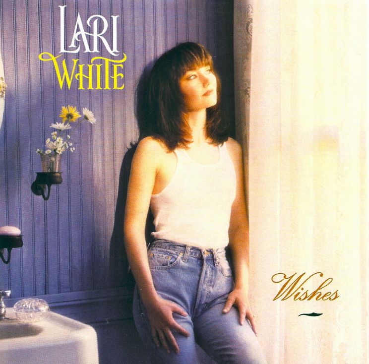 Lari White