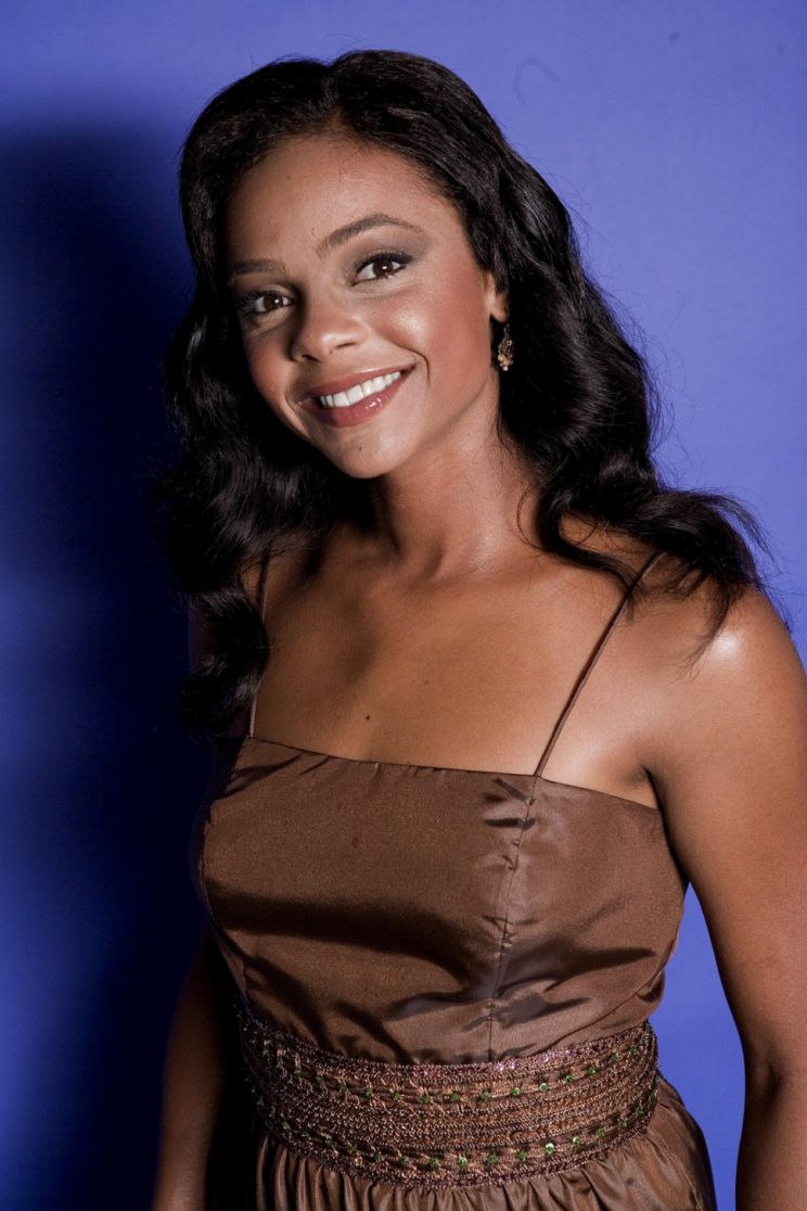 Lark Voorhies