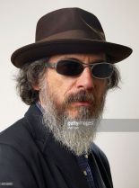 Larry Charles