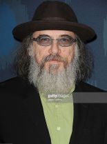 Larry Charles