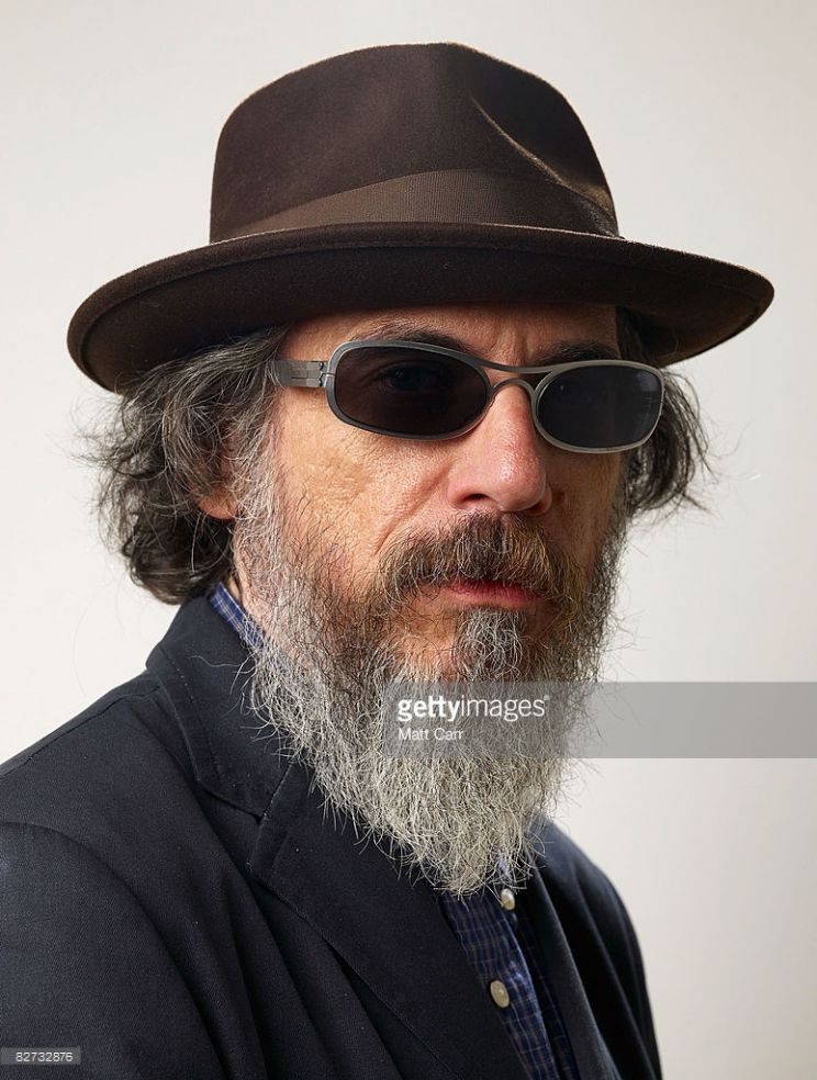 Larry Charles