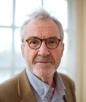 Larry Lamb