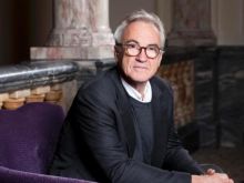 Larry Lamb