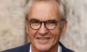 Larry Lamb