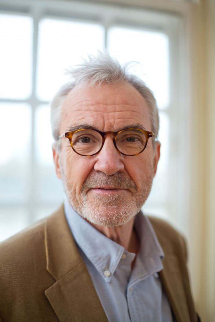 Larry Lamb