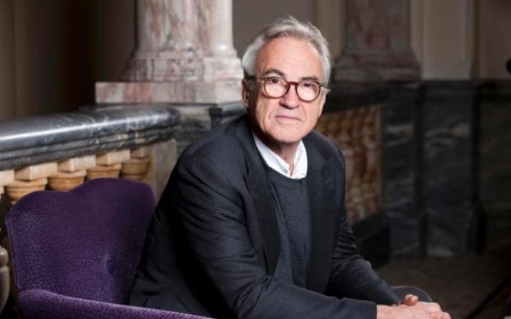 Larry Lamb