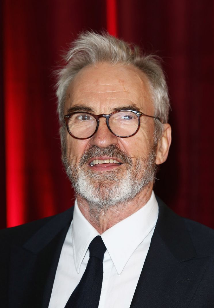 Larry Lamb