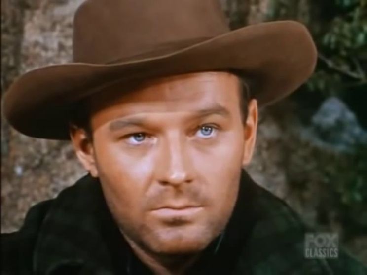 Larry Linville