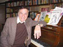Larry Manetti