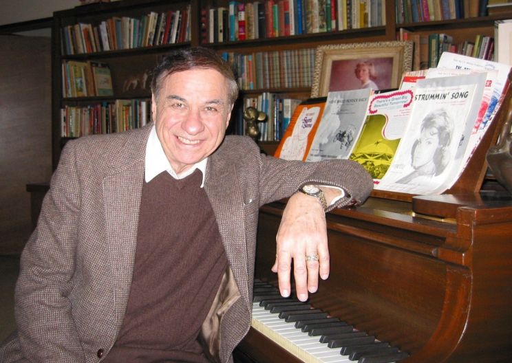 Larry Manetti