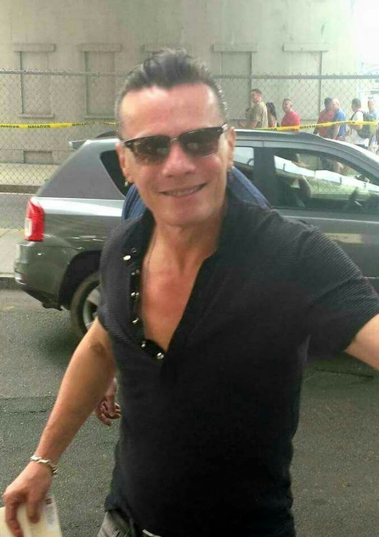 Larry Mullen Jr.