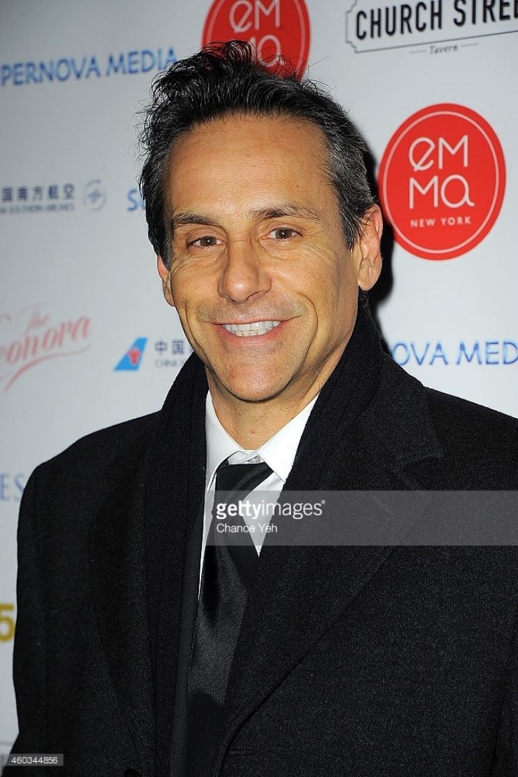 Larry Romano