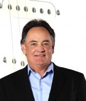 Larry Thomas