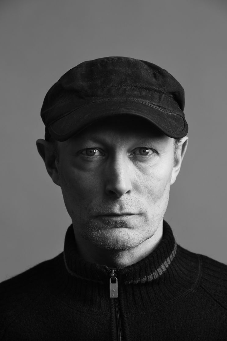 Lars Mikkelsen