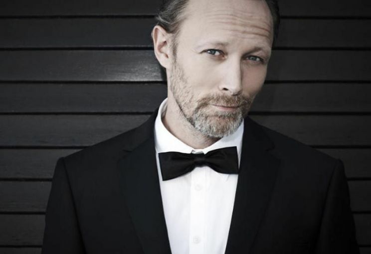 Lars Mikkelsen