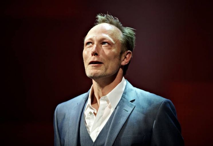 Lars Mikkelsen