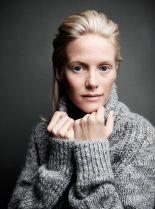 Laura Birn #797666 picture (Portrait Medium)