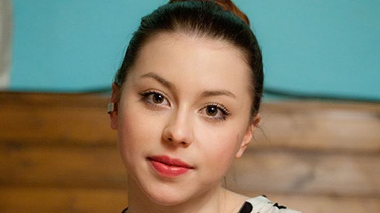 Laura Döbrösi