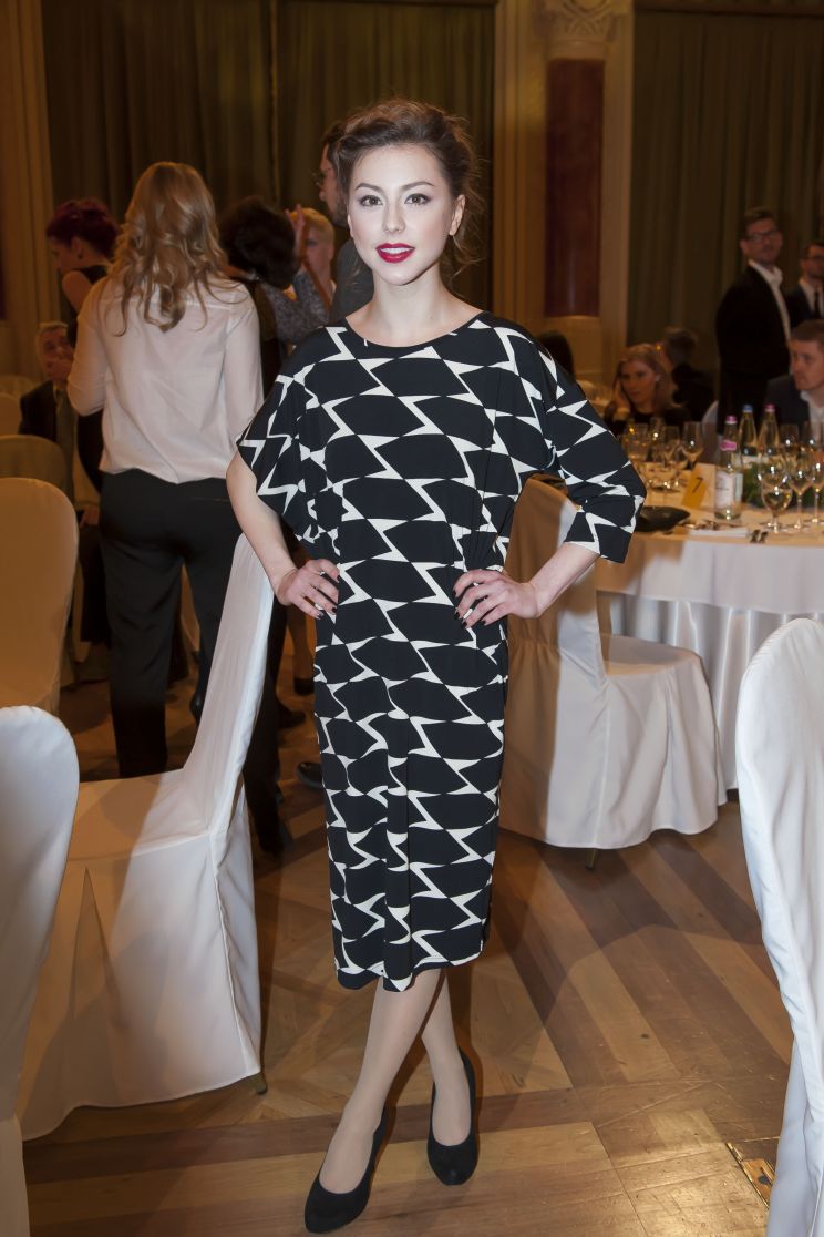 Laura Döbrösi