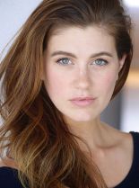 Laura Dreyfuss