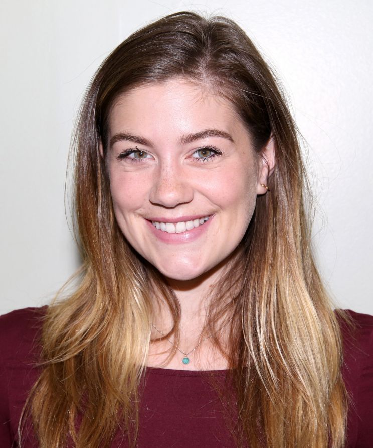 Laura Dreyfuss