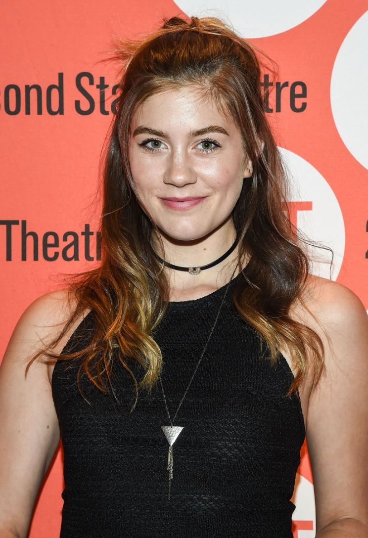 Laura Dreyfuss