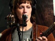 Laura Gibson