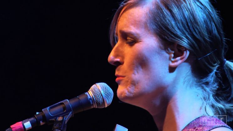 Laura Gibson