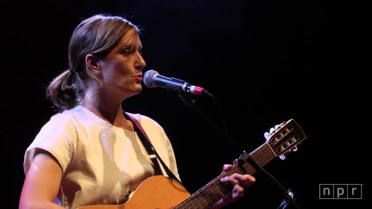 Laura Gibson