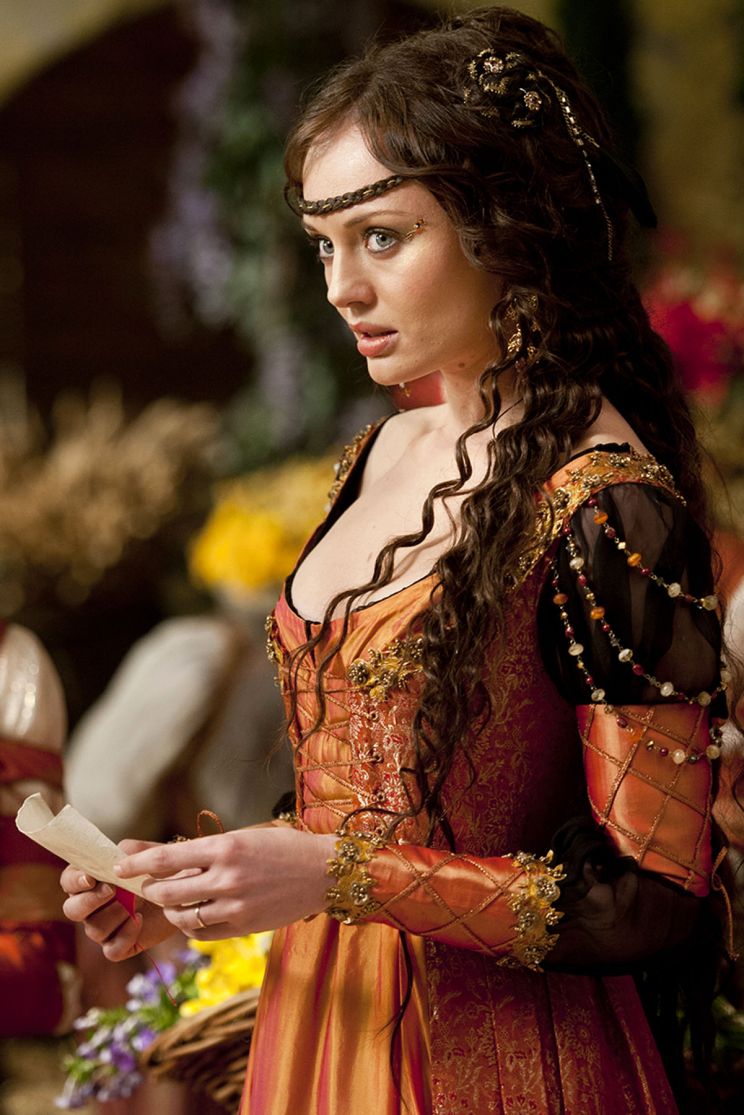 Laura Haddock