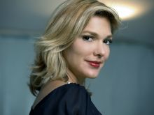 Laura Harring