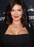 Laura Harring