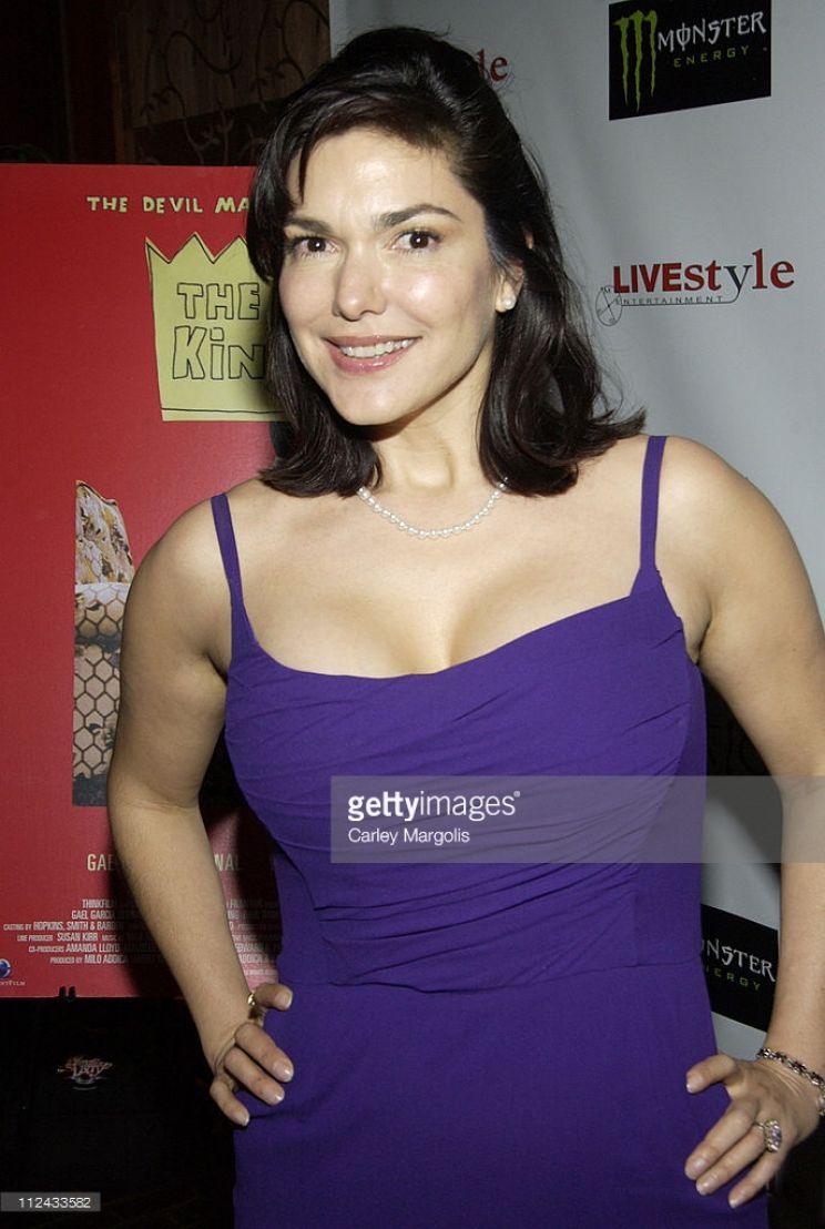 Laura Harring