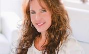 Laura Harris
