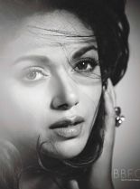 Laura Hydari photo