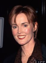 Laura Innes