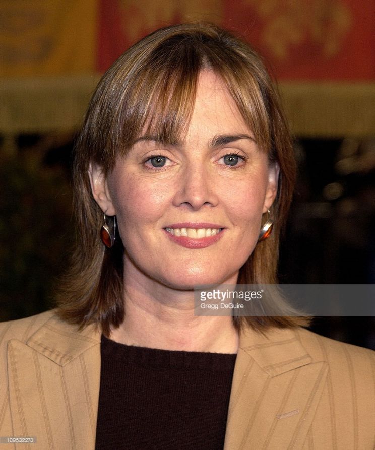 Laura Innes