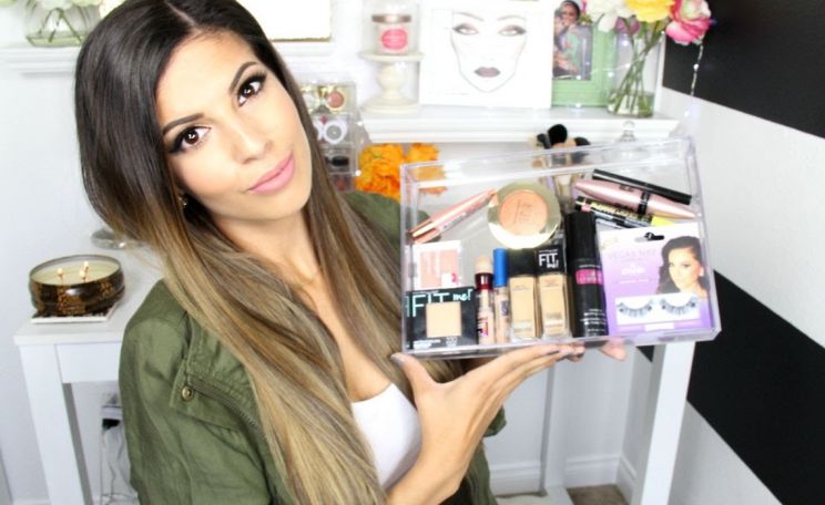 Laura Lee