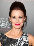 Laura Leighton