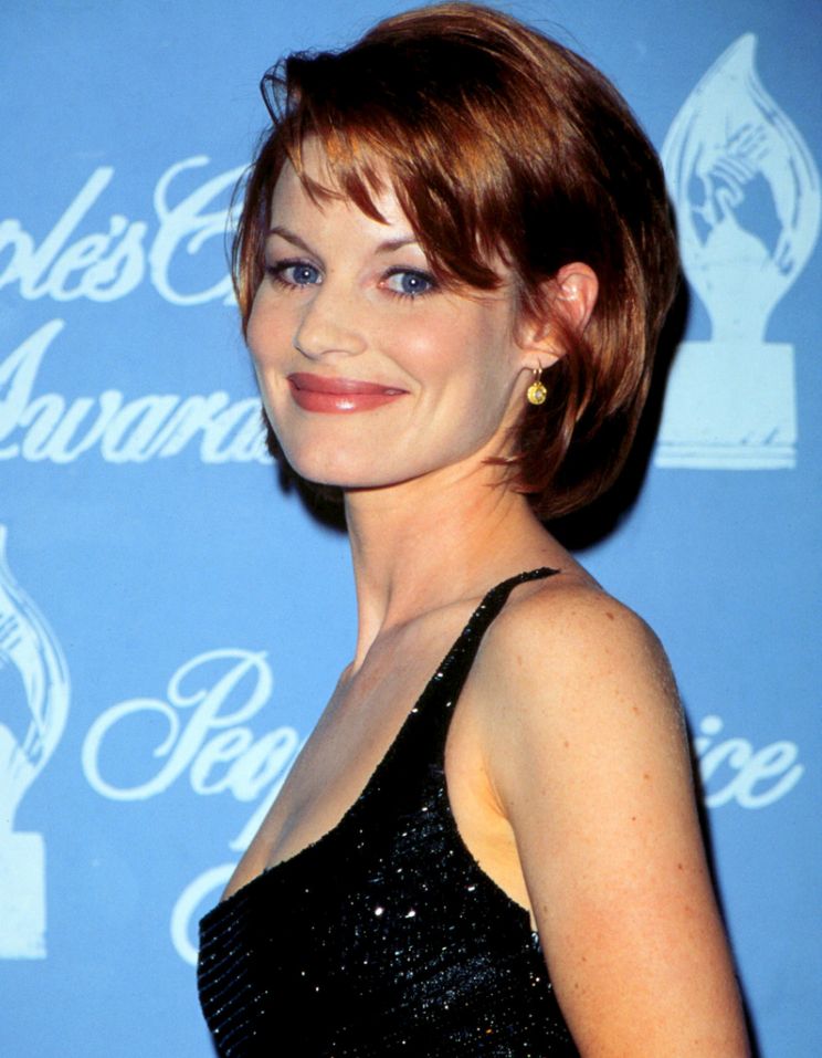 Laura Leighton